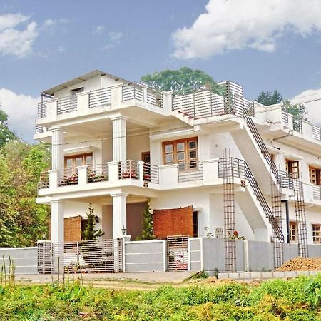 מדיקרי Coorg Rahul Villa מראה חיצוני תמונה